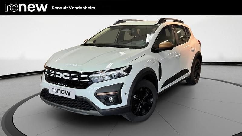 Blanc Utilisé 2025 Dacia Sandero Extreme Citadine | 16 750 € (Prix juste) - Image 1/4
