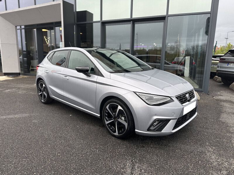 Nouvelle 2024 Seat Ibiza FR Citadine | 23 990 € (Prix cher) - Image 1/4