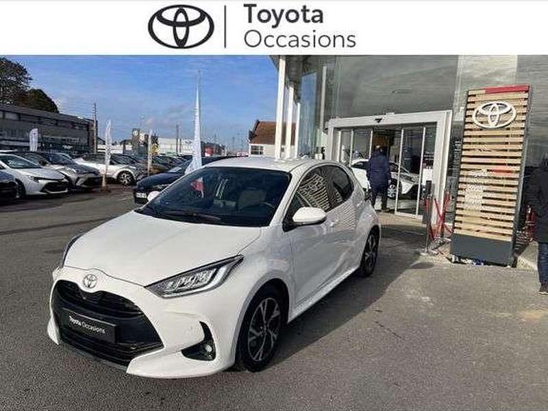 Occasion 2024 Toyota Yaris Hybrid Design Berline | 21 980 € (Prix juste) - Image 1/1