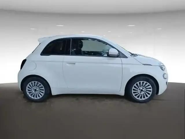 Occasion Fiat 500e Action 69 kW (95 ch) 2022 Blanc Citadine
