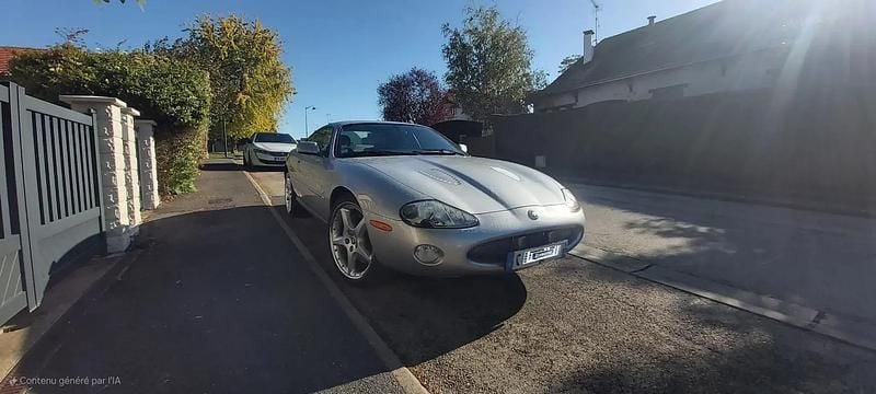 Argent Utilisé 2001 Jaguar XKR Coupé | 23 500 € - Image 1/4