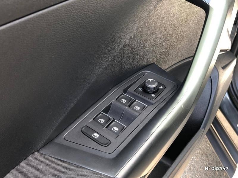 Occasion VW T-Roc IQ Drive 150 ch (110 kW) 2019 Gris SUV