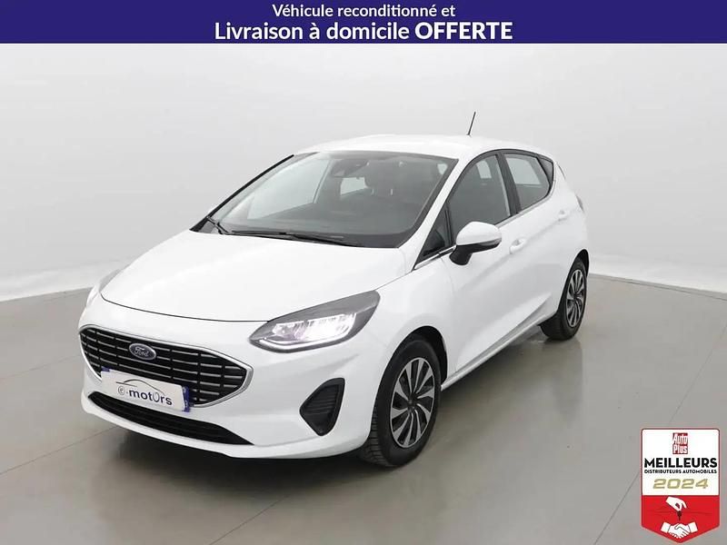 Blanc Utilisé 2022 Ford Fiesta Titanium Citadine | 13 900 € (Prix juste) - Image 1/4