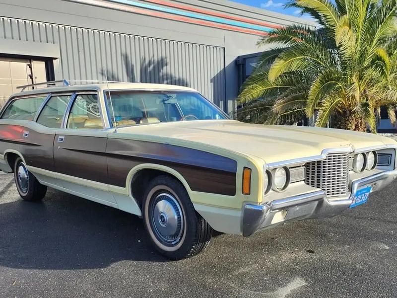 Beige Occasion 1971 Ford LTD Break | 23 900 € - Image 1/4