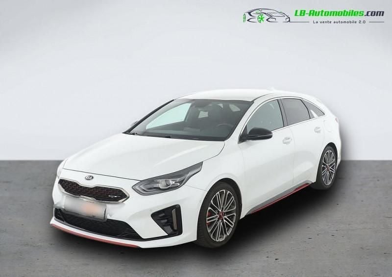 Utilisé 2021 Kia ProCeed 2 Citadine | 28 100 € (Prix juste) - Image 1/4