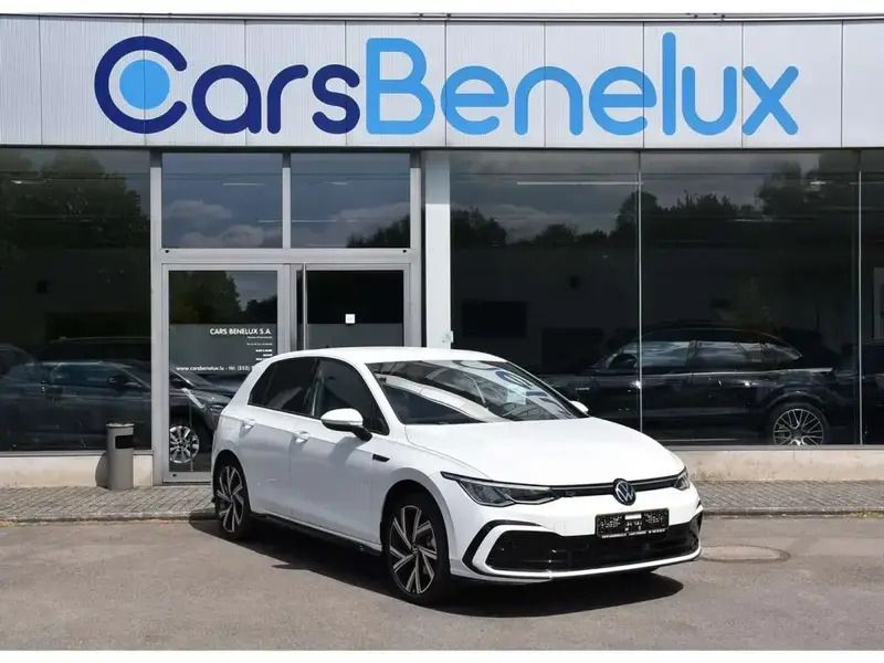 Blanc Utilisé 2023 VW Golf VIII R-line Berline | 28 950 € (Prix juste) - Image 1/4