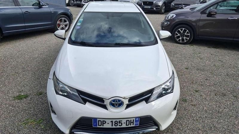 Occasion Toyota Auris Hybrid 101 ch (74 kW) 2015 Blanc Berline