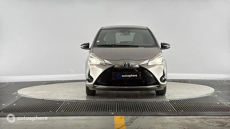 Occasion Toyota Yaris Hybrid 76 ch (55 kW) 2018 Berline