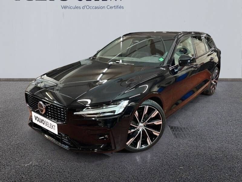 Noir Utilisé 2023 Volvo V60 Plus Break | 43 900 € (Prix juste) - Image 1/4