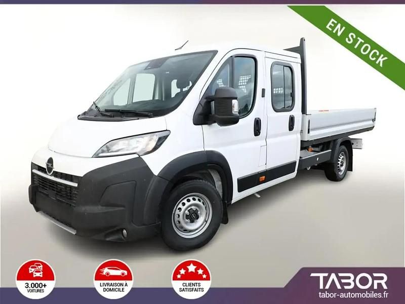 Blanc Nouvelle 2025 Opel Movano Berline | 33 064 € - Image 1/4