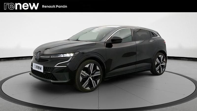 Noir Occasion 2025 Renault Megane E-Tech Iconic Berline | 34 480 € (Prix cher) - Image 1/4