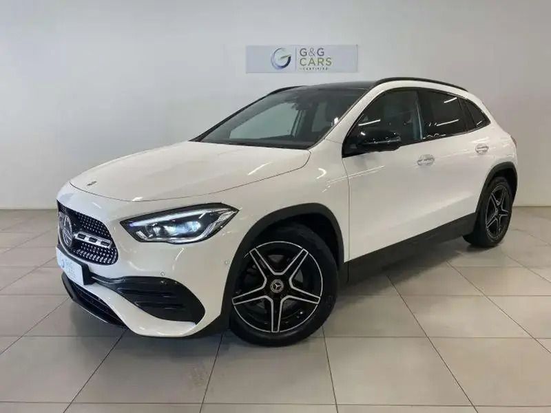 Blanc Utilisé 2023 Mercedes GLA200 AMG SUV | 35 990 € (Super prix) - Image 1/4