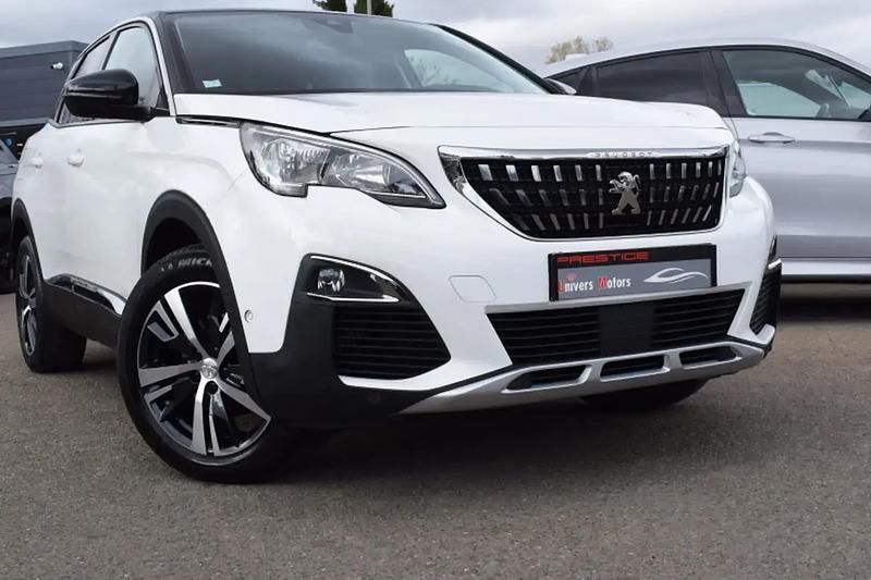 Blanc Utilisé 2018 Peugeot 3008 Active SUV | 12 400 € (Prix juste) - Image 1/4