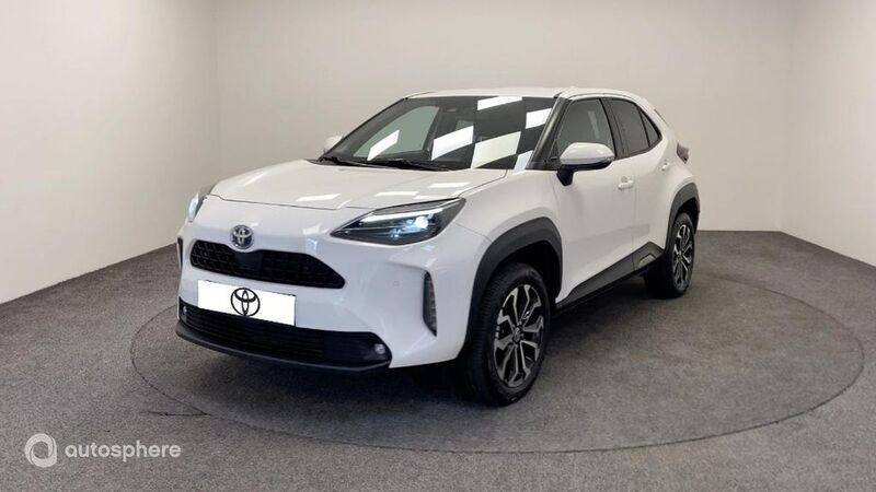 Blanc Utilisé 2022 Toyota Yaris Cross Design SUV | 23 299 € (Prix juste) - Image 1/4