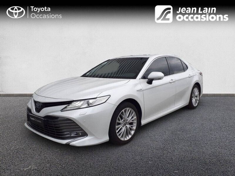 Blanc Occasion 2019 Toyota Camry Lounge Berline | 29 790 € (Prix juste) - Image 1/4