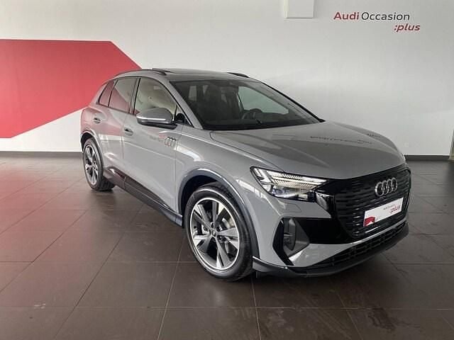 Gris gravier Utilisé 2025 Audi Q4 e-tron S-Line SUV | 59 990 € (Prix juste) - Image 1/4
