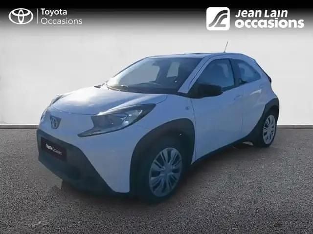 Blanc Utilisé 2022 Toyota Aygo X SUV | 13 790 € - Image 1/4