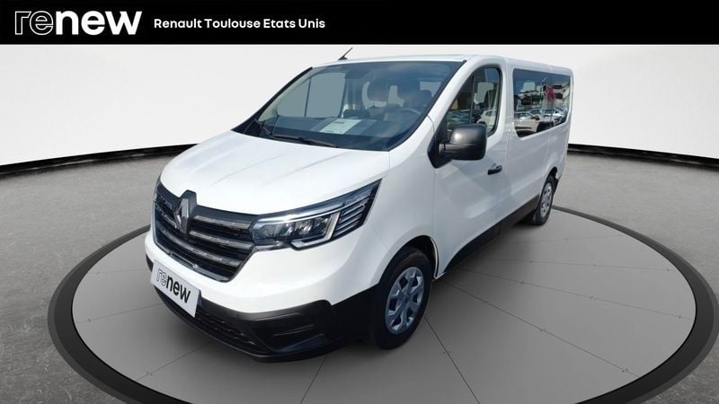 Blanc Utilisé 2021 Renault Trafic Zen Van | 26 000 € (Super prix) - Image 1/4