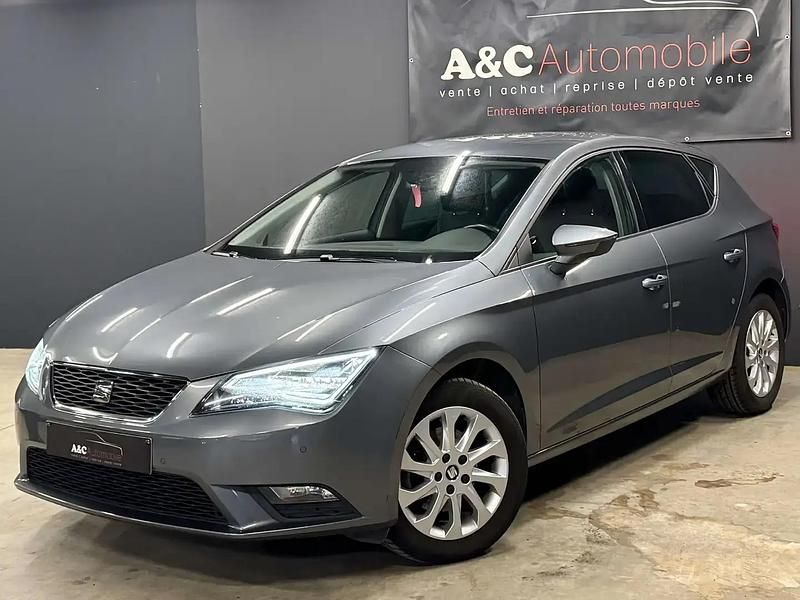 Gris Utilisé 2015 Seat Leon Berline | 8 900 € (Bon prix) - Image 1/4
