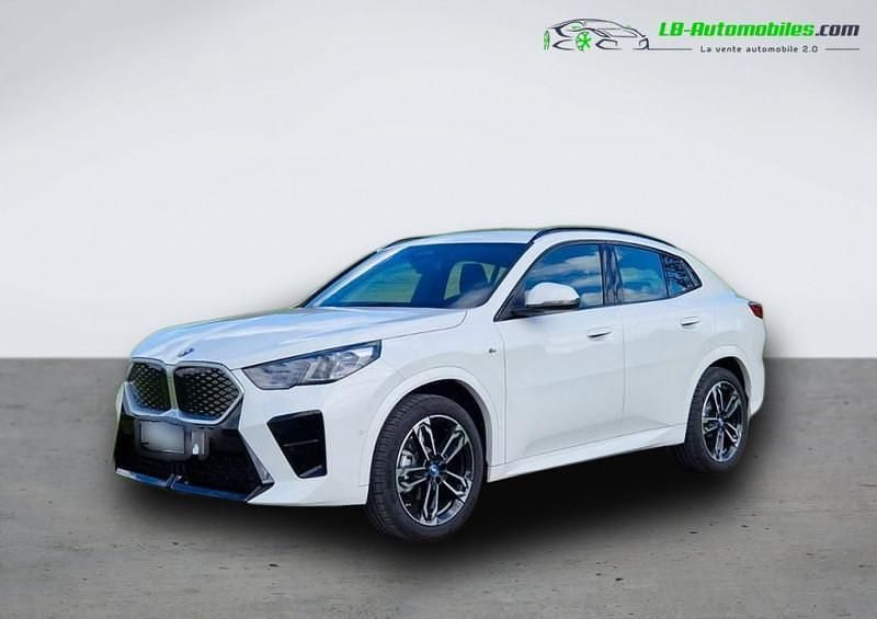 Utilisé 2025 BMW iX Sport Line SUV | 48 400 € (Prix assez cher) - Image 1/4