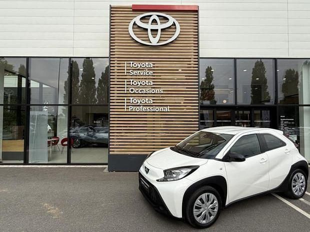 Blanc Utilisé 2022 Toyota Aygo Citadine | 14 780 € (Bon prix) - Image 1/4