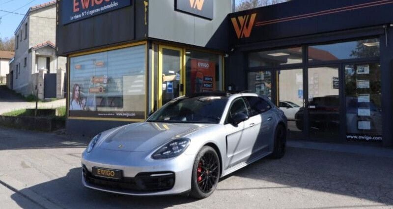 Gris Utilisé 2021 Porsche Panamera S E-Hybrid Sport Turismo Berline | 93 989 € (Prix assez cher) - Image 1/4