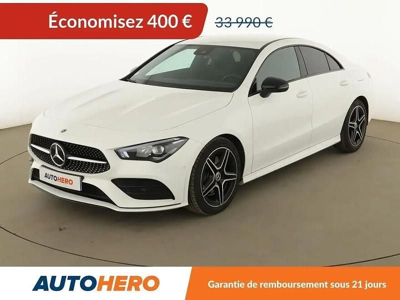 Blanc Occasion 2021 Mercedes CLA200 AMG line Berline | 33 590 € (Prix juste) - Image 1/2
