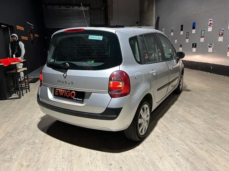 Occasion Renault Grand Modus Expression 117 ch (86 kW) 2010 Monospace