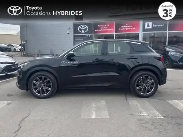 Occasion Lexus LBX 2025 Noir intense métallisé SUV