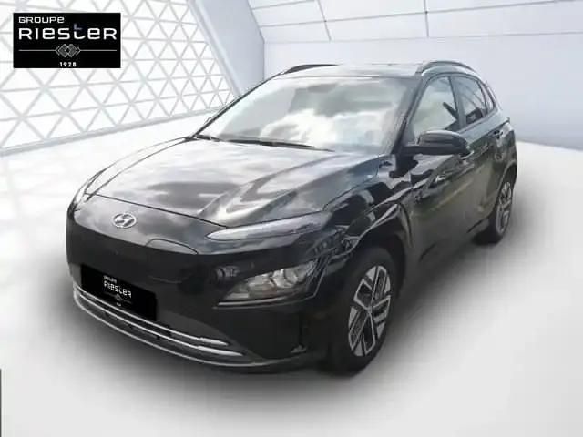 Noir Utilisé 2022 Hyundai Kona SUV | 17 180 € (Prix juste) - Image 1/4