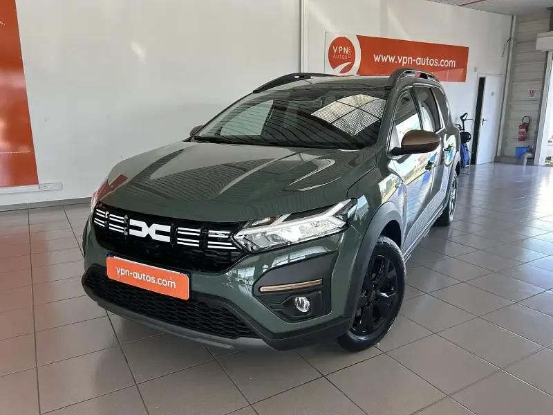 Vert Nouvelle 2025 Dacia Jogger Extreme Break | 25 490 € (Prix juste) - Image 1/4