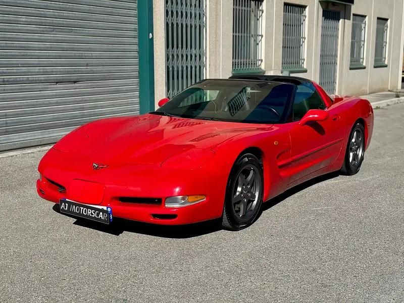 Rouge Occasion 1998 Corvette C5 Coupé | 29 990 € - Image 1/4