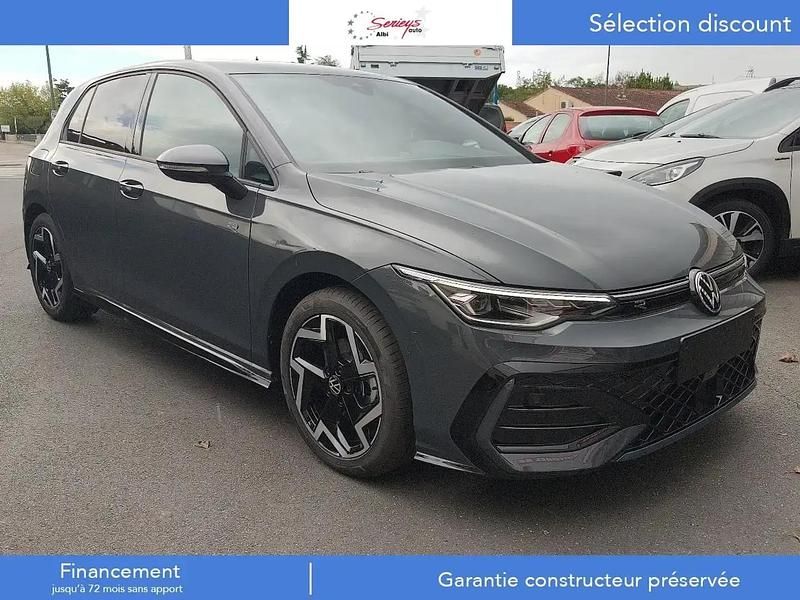 Gris Nouvelle 2025 VW Golf VIII R-line Edition Berline | 35 880 € (Prix juste) - Image 1/4
