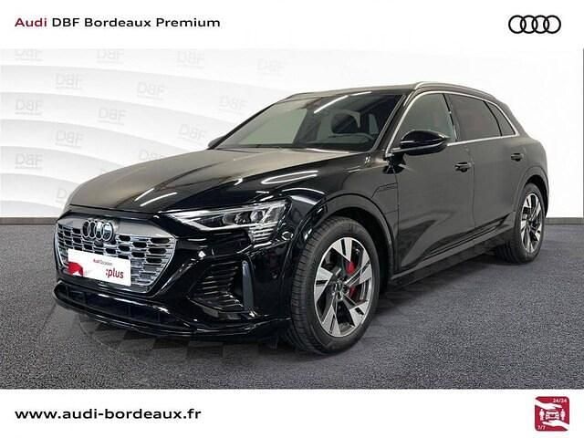 Noir mythe métallisé Utilisé 2024 Audi Q8 e-tron S-Line SUV | 65 990 € (Prix cher) - Image 1/4