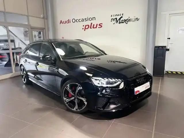 Noir mythe métallisé Utilisé 2024 Audi A4 Competition Break | 52 890 € - Image 1/4