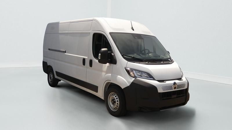Nouvelle 2025 Citroën Jumper Monospace | 34 380 € (Super prix) - Image 1/4
