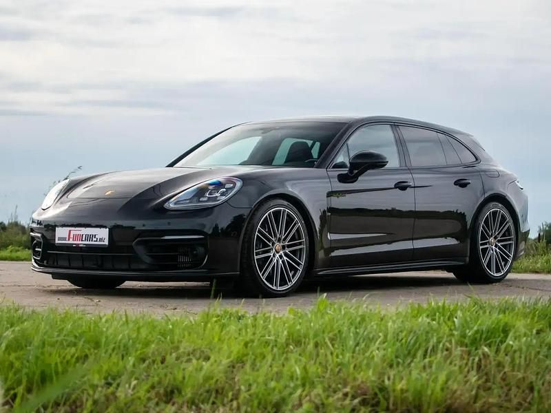 Noir Utilisé 2023 Porsche Panamera 4 Sport Turismo Berline | 105 000 € (Prix cher) - Image 1/4