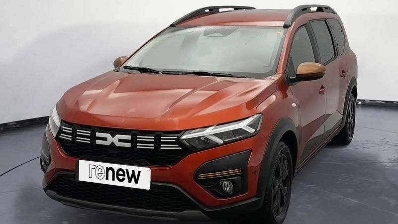 Marron Utilisé 2024 Dacia Jogger Extreme Berline | 21 599 € - Image 1/4