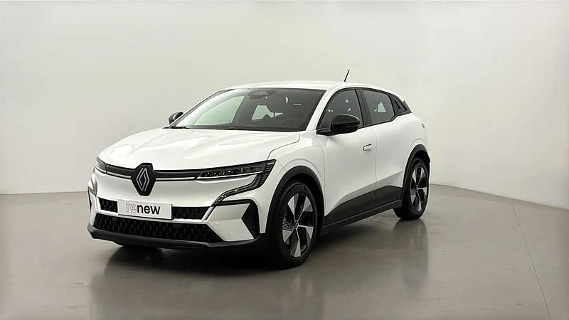 Blanc Occasion 2023 Renault Megane E-Tech Equilibre Berline | 21 490 € - Image 1/4