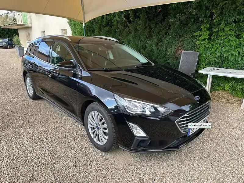 Noir Utilisé 2022 Ford Focus Business Edition Break | 14 450 € (Bon prix) - Image 1/4