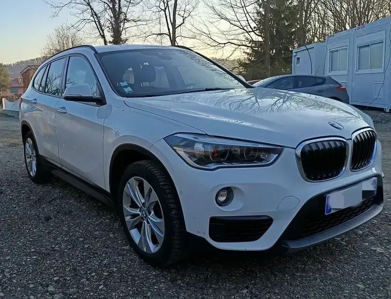 Blanc Utilisé 2019 BMW X1 Sport Line SUV | 18 000 € (Bon prix) - Image 1/4
