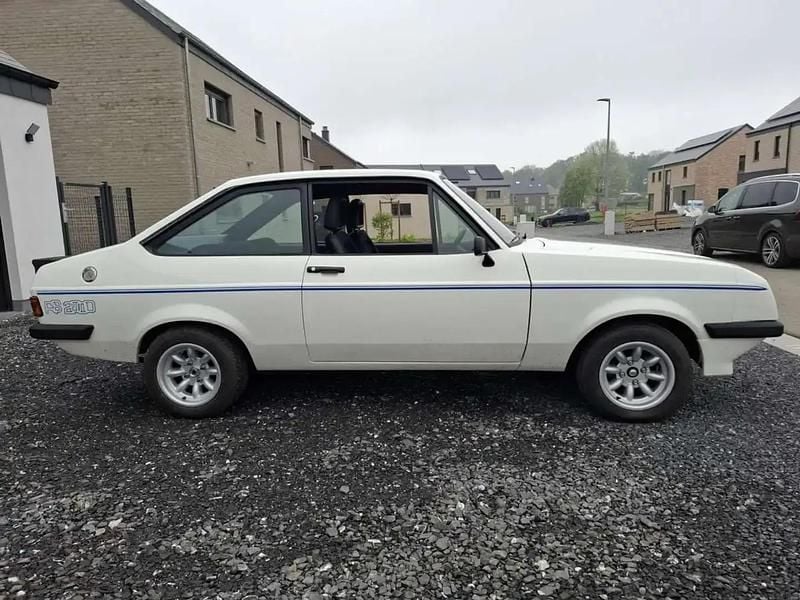 Occasion Ford Escort RS 120 ch (88 kW) 1977 Blanc Berline