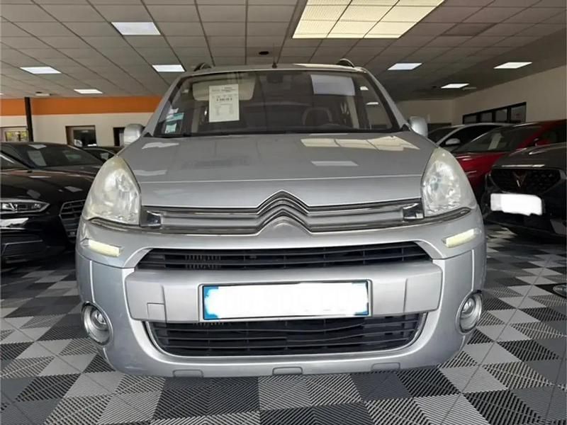 Gris Occasion 2014 Citroën Berlingo Exclusive Monospace | 7 990 € (Prix juste) - Image 1/4