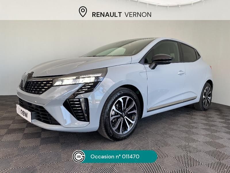 Gris Utilisé 2024 Renault Clio V Techno Citadine | 19 490 € (Prix cher) - Image 1/4