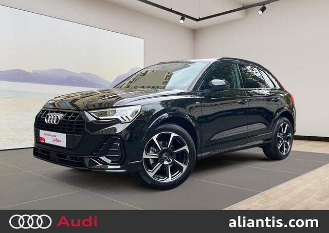 Noir mythique métallisé Utilisé 2025 Audi Q3 S-Line SUV | 49 990 € (Prix cher) - Image 1/4