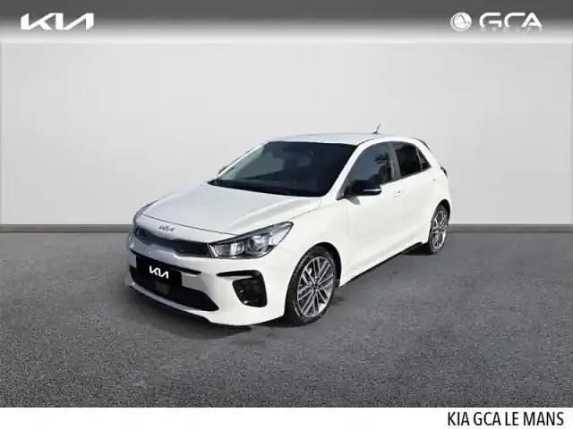 Blanc Occasion 2022 Kia Rio GT-Line Berline | 18 990 € (Prix juste) - Image 1/4