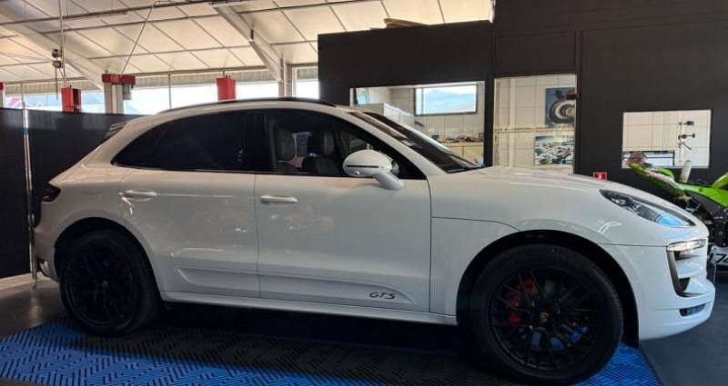Blanc Utilisé 2017 Porsche Macan GTS SUV | 50 490 € (Prix juste) - Image 1/4