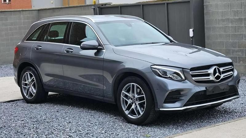 Gris Utilisé 2018 Mercedes GLC220 Business SUV | 16 900 € - Image 1/4