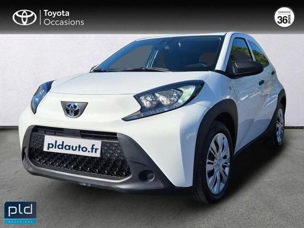 Blanc Utilisé 2023 Toyota Aygo Business Edition Citadine | 13 990 € (Prix juste) - Image 1/4