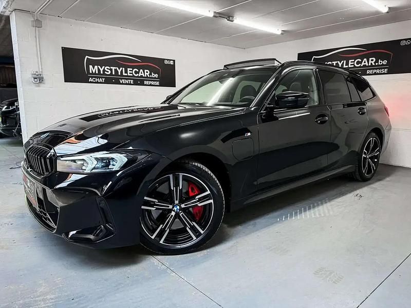 Noir Utilisé 2025 BMW 330e Sport Line Break | 55 500 € - Image 1/4